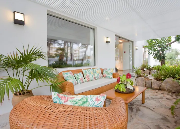 Hotel Petit Garden By Flacalco